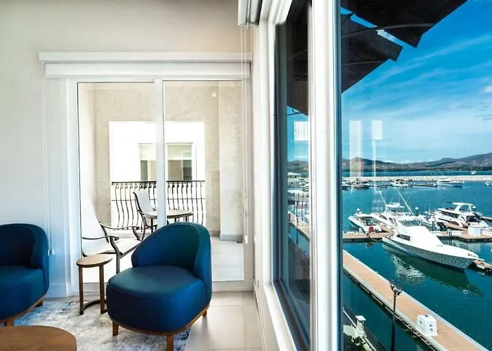 One-bedroom Luxury With Ocean View 1b 312