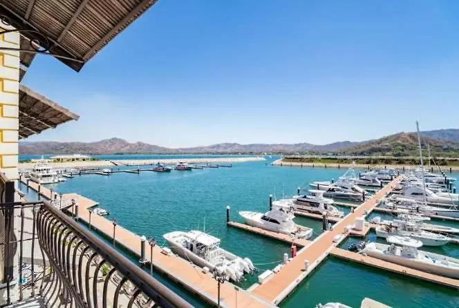 One-bedroom Luxury With Ocean View 1b 312